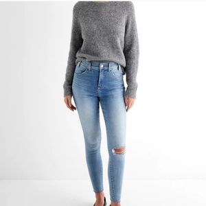 Express Women's Blue Skinny Jeans